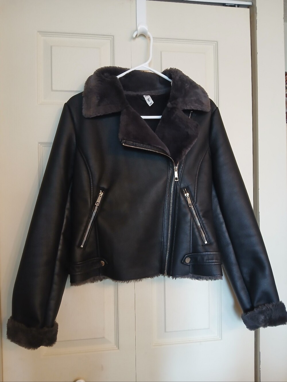 Mango Black Faux Leather Zipped Jacket Size Small (S)